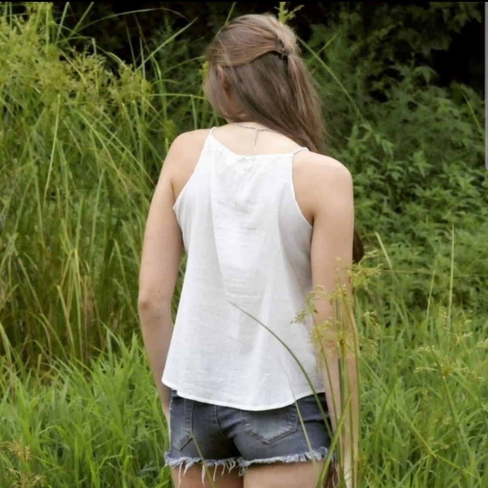 Embroidered Tank Top - Picture 2 of 2